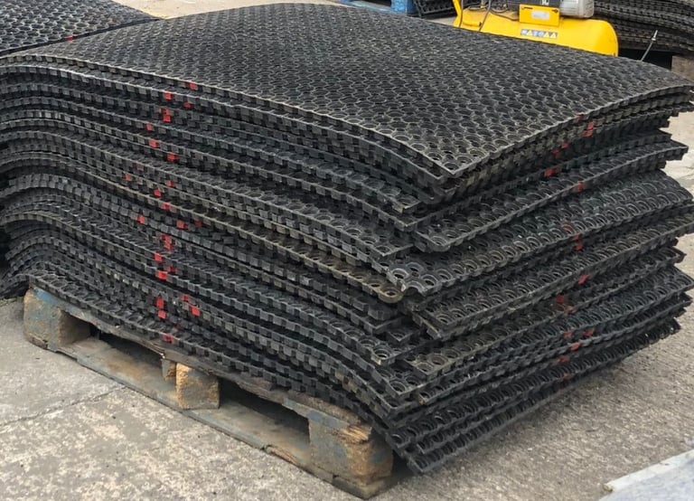 RUBBER MATS field Horse equestrian gateways yard stables **CAN DELIVER