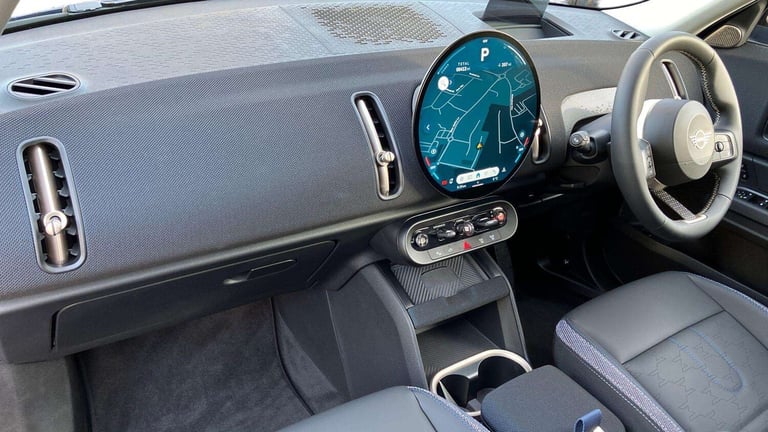  MINI Countryman 150kW E Classic 66kWh 5dr Auto Hatchback Electric Automatic