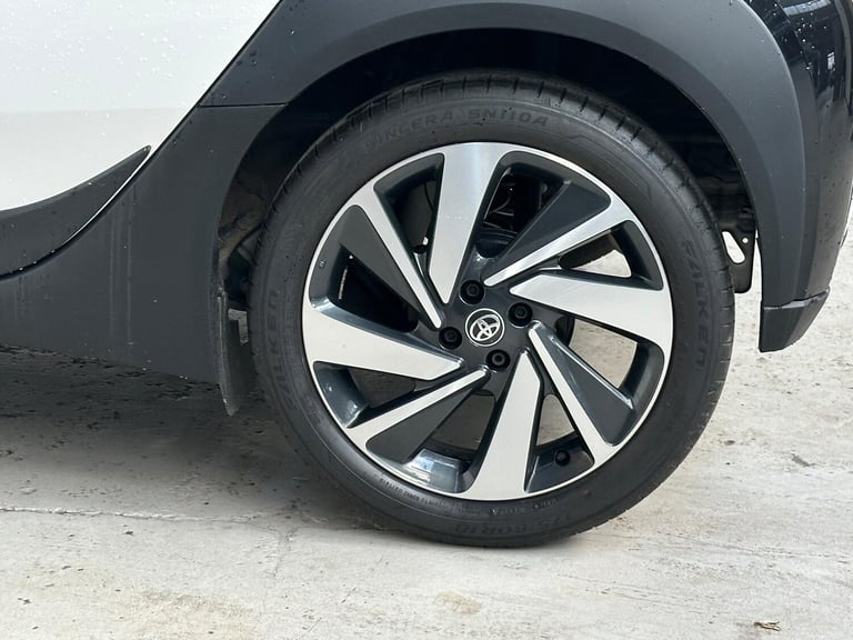 2024 Toyota Aygo X 1.0 VVT-i Edge 5dr HATCHBACK PETROL Manual