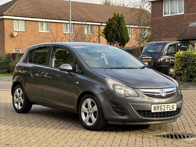 2013 Vauxhall Corsa SXI Automatic 1.4L Petrol 59,000 Miles Full Service History 1YR NEW MOT  1 OWNER