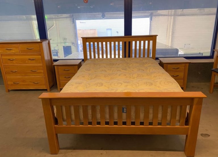 Devon Solid Oak king size bed frame, double wardrobe, bedsides & chest of drawers 