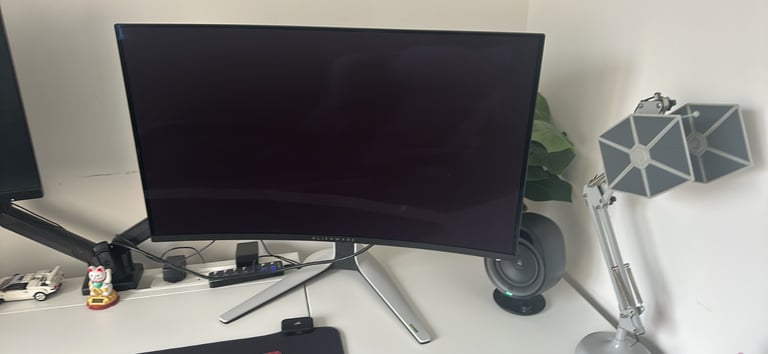image for Alienware AW3225QF 4K QD-OLED