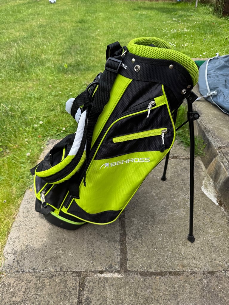 image for Kids junior golf stand bag green