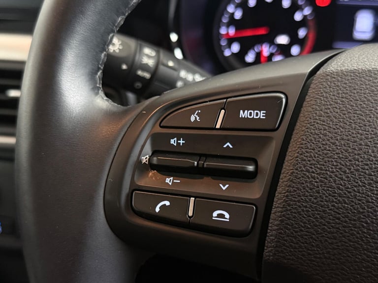 2021 Hyundai i10 1.2 MPi Premium 5dr Auto HATCHBACK PETROL Automatic