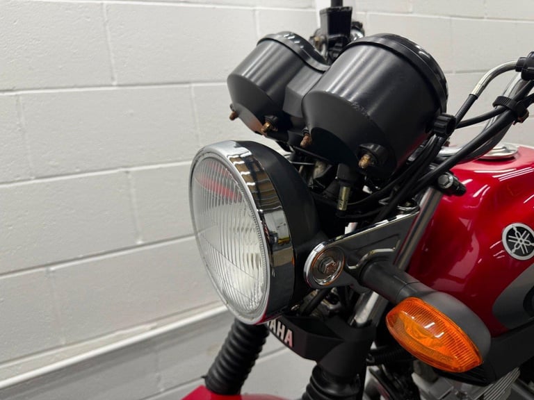 YAMAHA YBR125 - ONLY 7694 MILES! - LONG MOT - LEARNER BIKE 