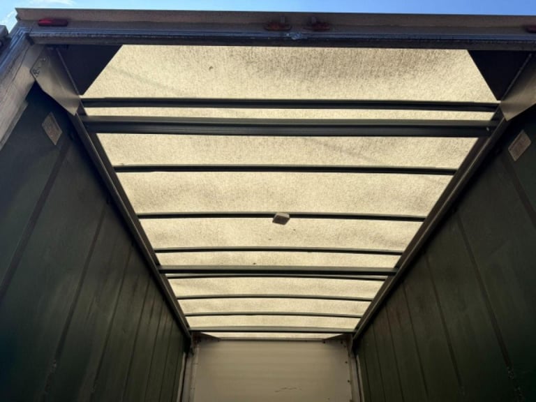 DAF LF 150 4x2 MANUAL GEARBOX CURTAIN SIDE