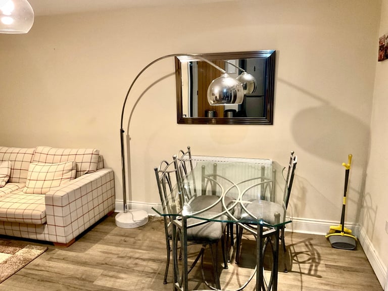 image for U shape floor lamp 