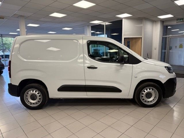 2022 Citroen Berlingo 1.5 BlueHDi 1000 Enterprise Edition M Panel Van 5dr Diesel Manual SWB Euro ...
