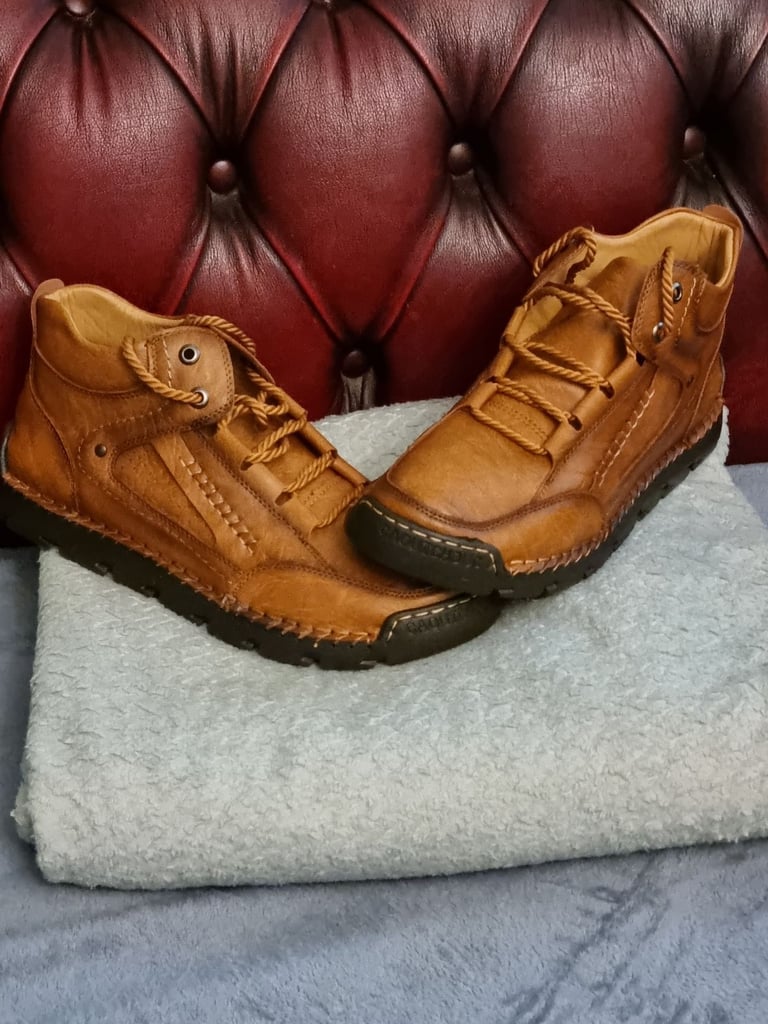 Moccasin style real leather boots 