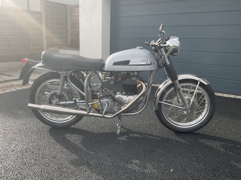 Norton Dominator 99