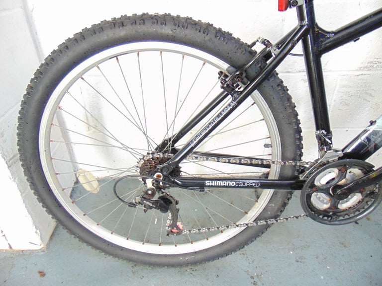 Aluminium Apollo Jewel (18inch frame, 27.5inch tyres) Hardtail Mountain ...