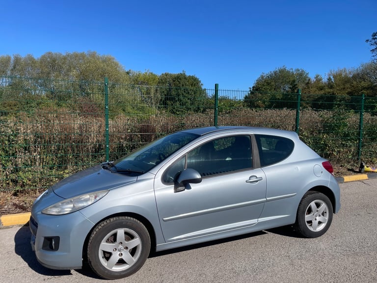 PEUGEOT 207 1.4 ENVY 11 REG BLUE 3 DOOR MOT JANUARY 6TH 2026 LOW INSURANCE 45+MPG