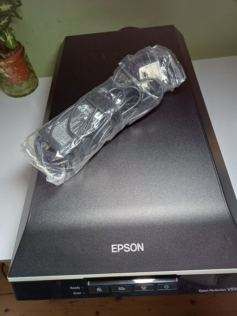 image for EPSON Scanner V550
