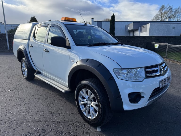 image for MITSUBISHI L200 2.5 DI-D 4Life 2015