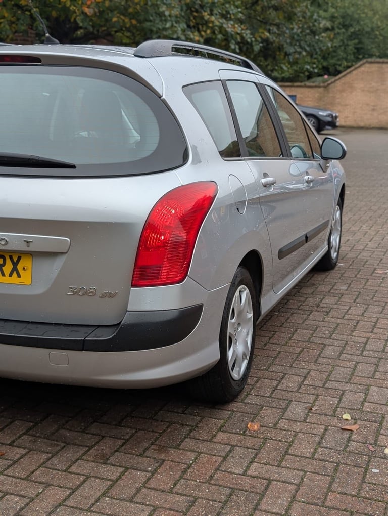 Peugeot, 308, Estate, 2011, Manual, 1560 (cc), 5 doors