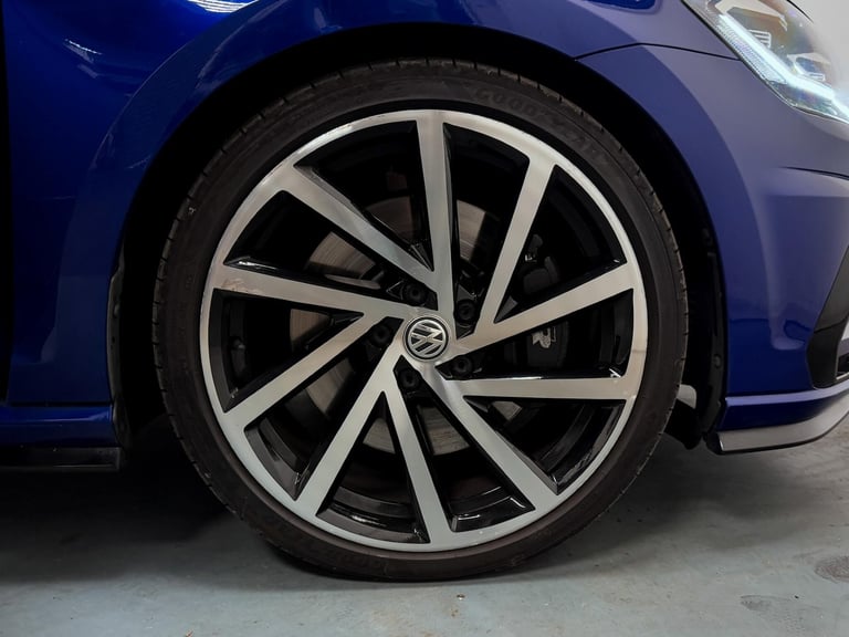 2018 Volkswagen Golf 2.0 TSI R Hatchback 5dr Petrol DSG 4Motion Euro 6 (s/s) (310 ps) HATCHBACK P...