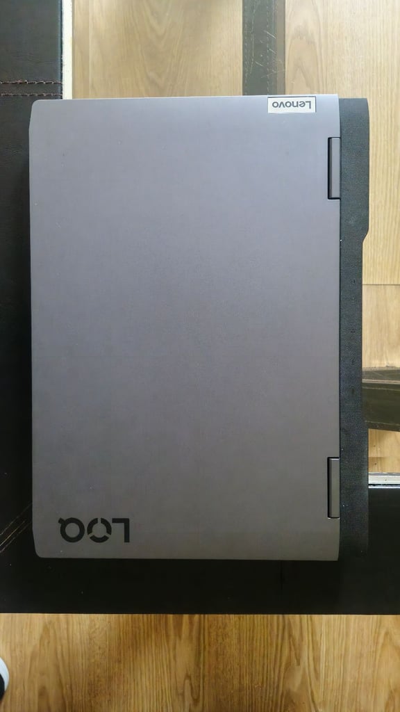 LAPTOP LENOVO LOQ 15IRH8