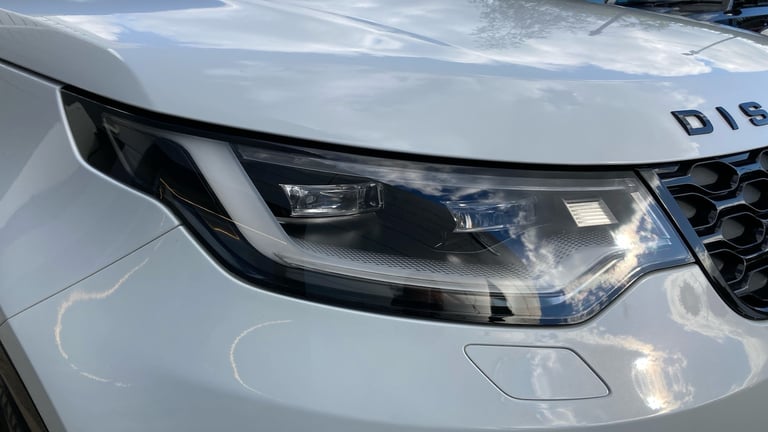 2022 Land Rover Discovery 3.0 D300 R-Dynamic SE 5dr Auto Diesel Station Wagon Station Wagon Diese...