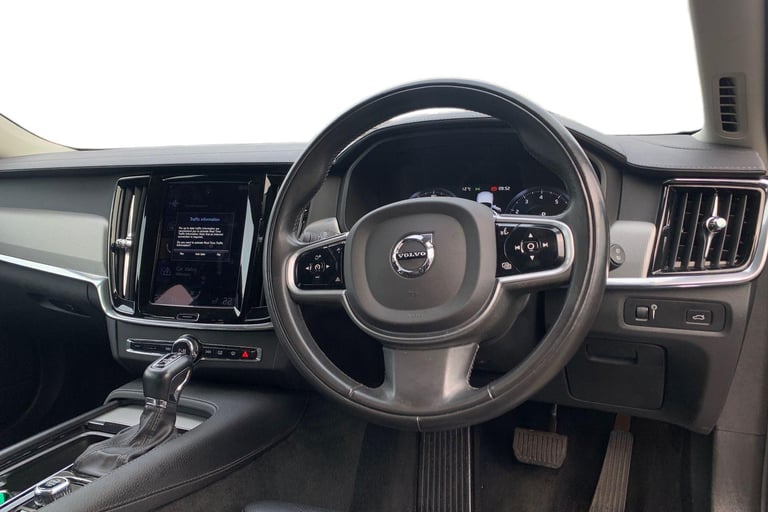 2019 Volvo V90 2.0 T5 Cross Country Plus 5dr AWD Geartronic Estate PETROL Automatic