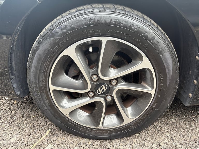 2019 Hyundai i10 1.0 Premium 5dr HATCHBACK PETROL Manual