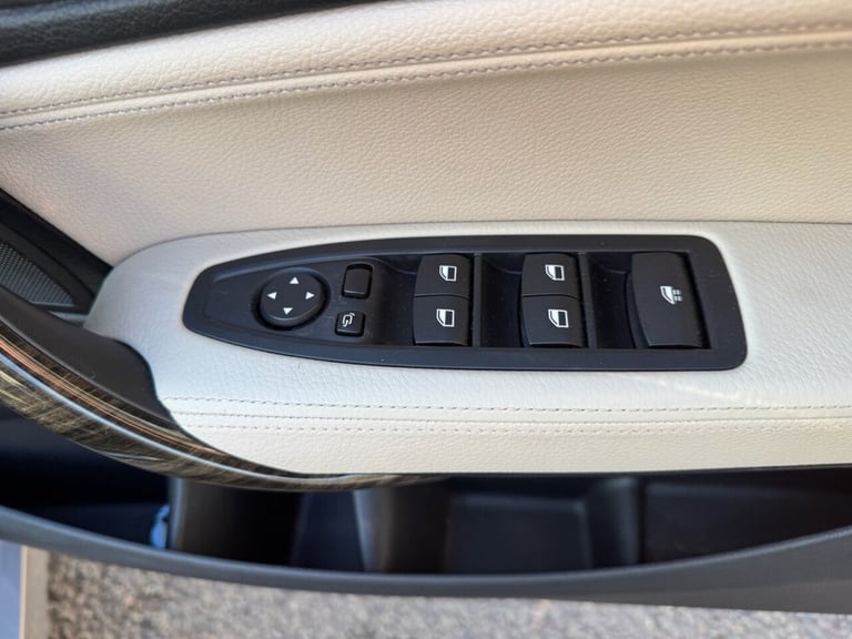 2016 BMW 2 Series 218d [150] Luxury 2dr [Nav] Step Auto CONVERTIBLE DIESEL Automatic