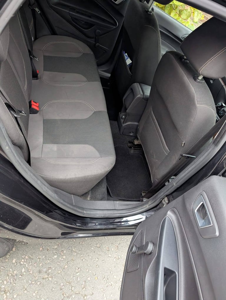 2015 Ford Fiesta 1.0 EcoBoost Titanium. ROAD Tax – £20   MOT till September 2026.!! 