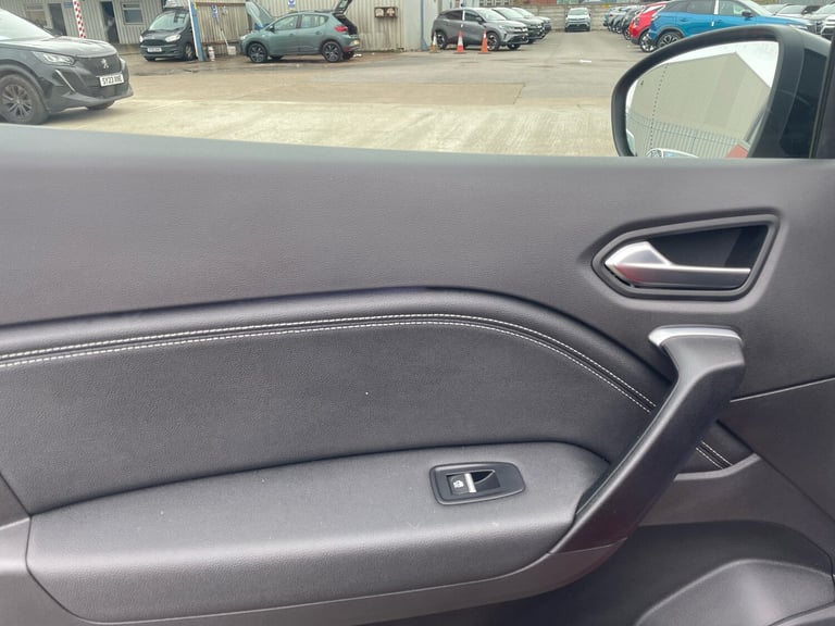 2024 Renault Captur 1.0 Tce Techno SUV/Crossover Petrol Manual
