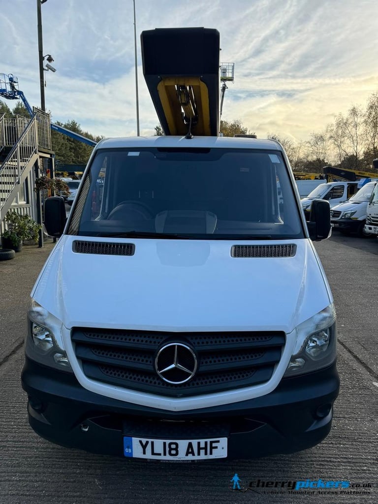2018 Mercedes Sprinter 3.5 ton Versalift Access Platform Cherry Picker