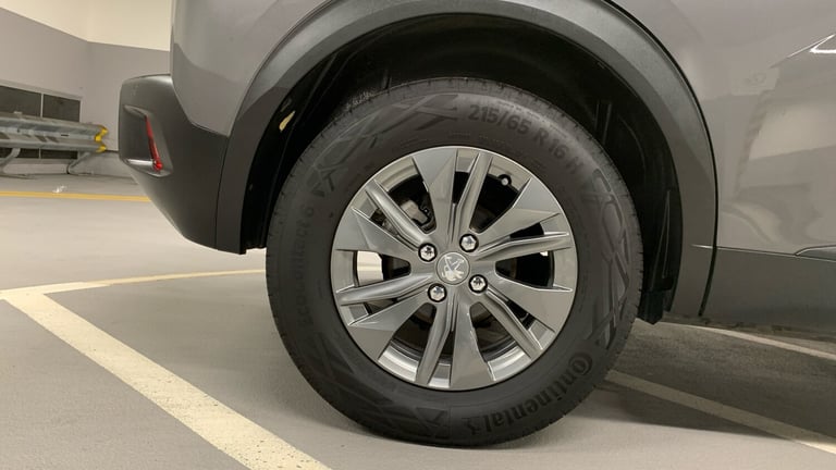 2022 Peugeot 2008 1.2 PureTech Active Premium + SUV 5dr Petrol Manual Euro 6 (s/s) (100 ps) SUV P...