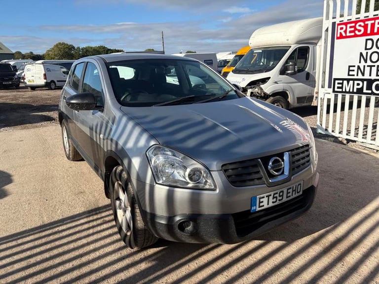 2010 Nissan Qashqai 1.5 dCi Visia 5dr HATCHBACK DIESEL Manual