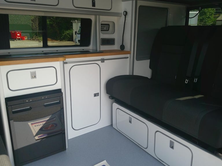 Volkswagen Transporter Eden Edition DIESEL MANUAL 2024/24