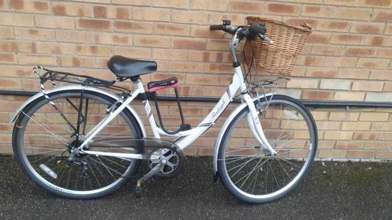 image for Raleigh Oakland Plus Hybrid bike in good condition with front basket, D lock, comfortable saddle