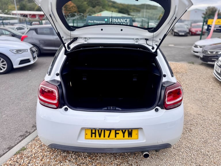 2017 DS Automobiles DS 3 1.2 PureTech 82 Chic 3dr HATCHBACK Petrol Manual