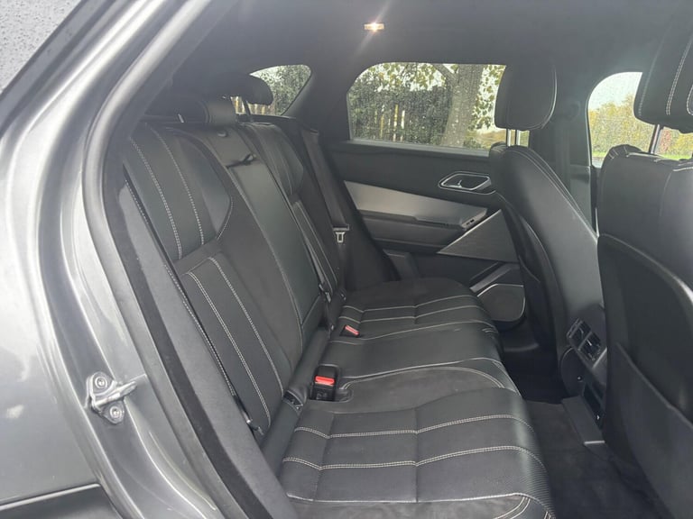 2019 Land Rover Range Rover Velar 2.0 D180 R-Dynamic SE Auto 4WD Euro 6 (s/s) 5dr ESTATE Diesel A...