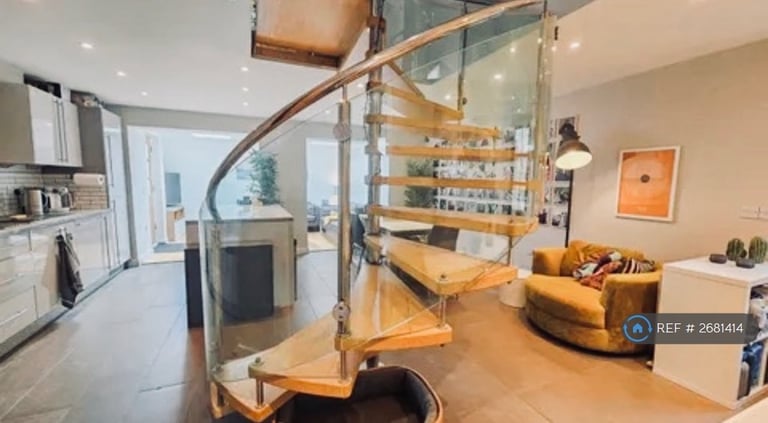 3 bedroom house in Castle Hill, Lostwithiel, PL22 (3 bed) (#2681414)