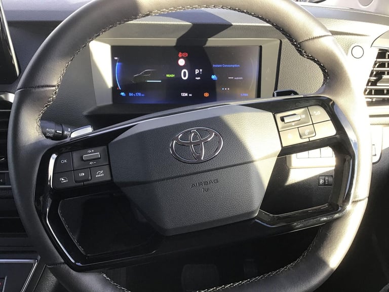 2025 Toyota PROACE CITY Verso 100kW Design Premium L2 75kWh 5dr Auto MPV ELECTRIC Automatic