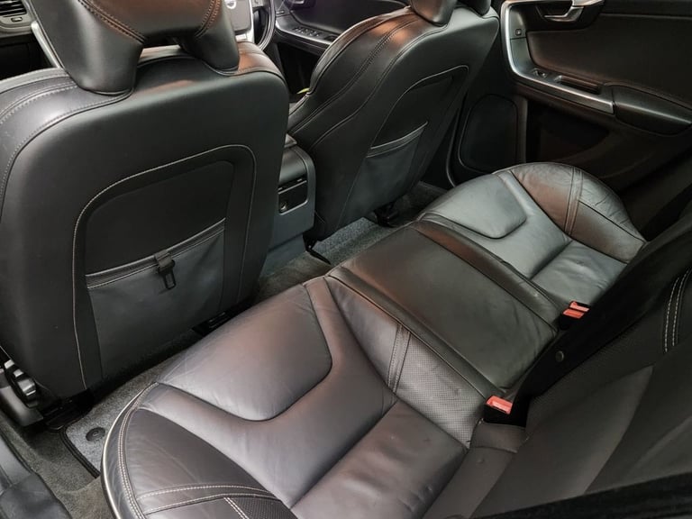 2017 Volvo S60 2.0 D3 R-Design Lux Nav Saloon 4dr Diesel Auto Euro 6 (s/s) (150 ps) Saloon Diesel...