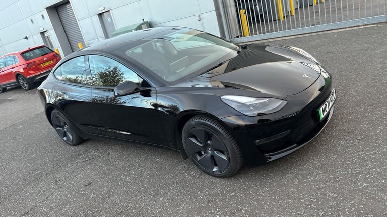 2022 Tesla Model 3 Long Range AWD 4dr Auto Electric Saloon Saloon Electric Automatic