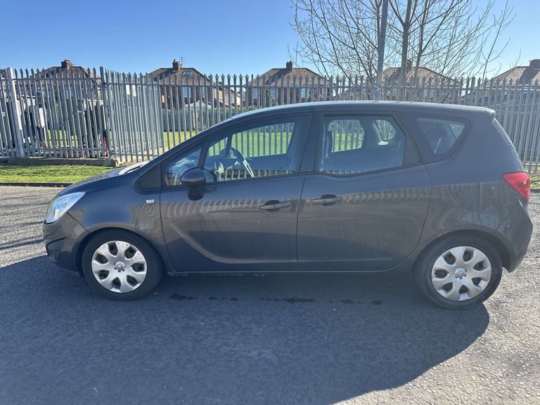 2014 Vauxhall Meriva 1.4T 16V Exclusiv 5dr Auto MPV Petrol Automatic