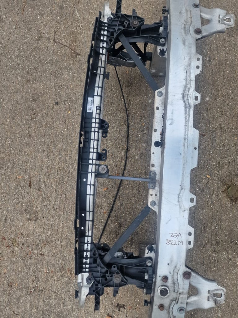 MERCEDES E CLASS W213 C238 FRONT SLAM PANEL AND REINFORCEMENT BAR Breaking Parts 