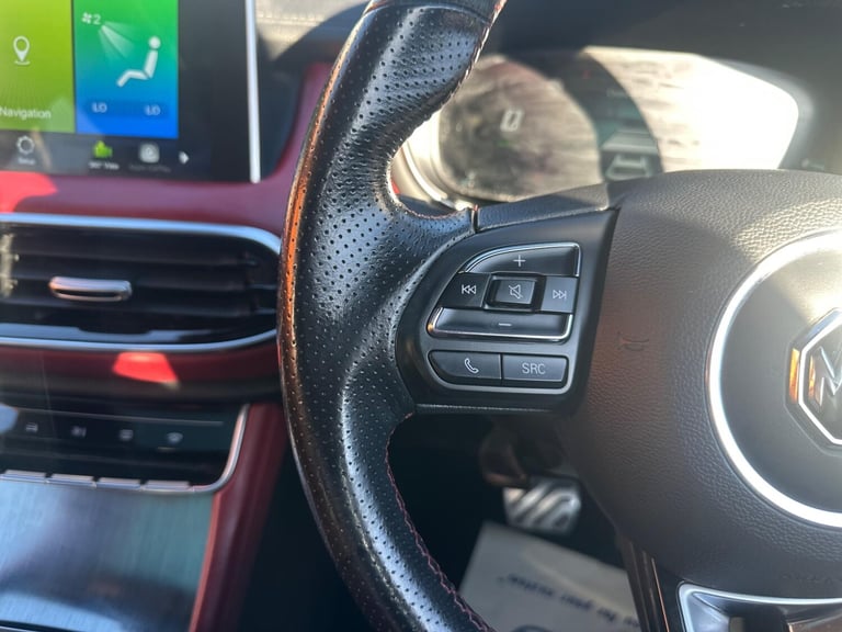 2021 MG MG HS 1.5 T-GDI 16.6 kWh Exclusive Auto Euro 6 (s/s) 5dr ESTATE Petrol/Electric Hybrid Au...