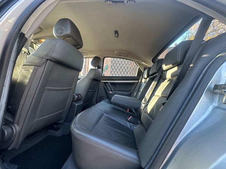 2009 Vauxhall Vectra 1.9 CDTi 16v Elite 5dr HATCHBACK Diesel Automatic