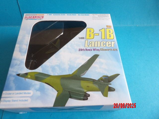 Dragon Wings 1:400 Warbird Series 56225 B-1B Lancer 28th Bomb Wing  Ellsworth AFB 