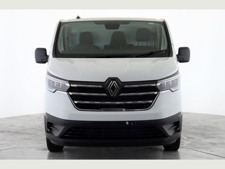 2025 Renault Trafic SL30 Blue dCi 130 Advance [Safety] PANEL VAN Diesel Manual
