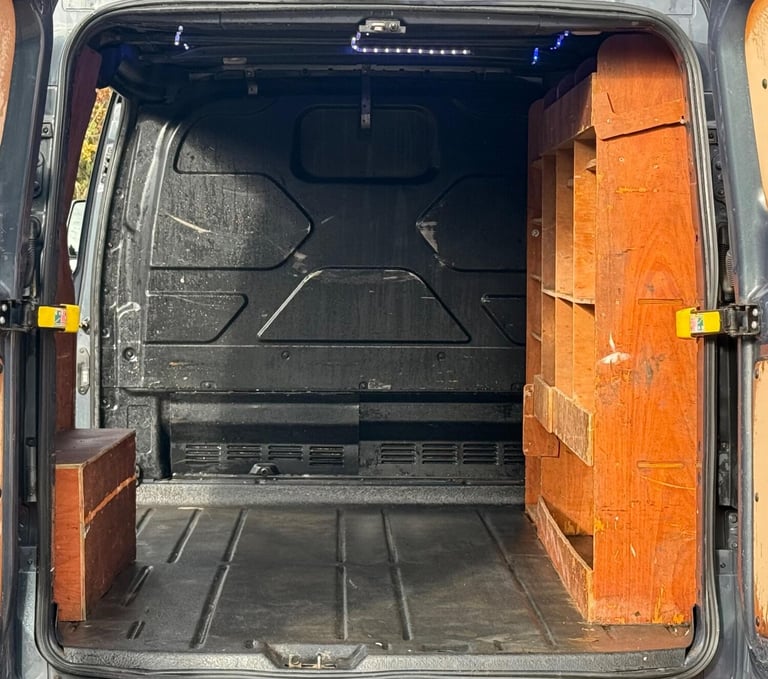 2014 Ford Transit Custom 2.2 TDCi 290 Limited L2 H1 5dr Diesel