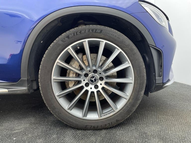 2020 Mercedes-Benz GLC 2.0 GLC300d AMG Line (Premium) SUV 5dr Diesel G-Tronic+ 4MATIC Euro 6 (s/s...
