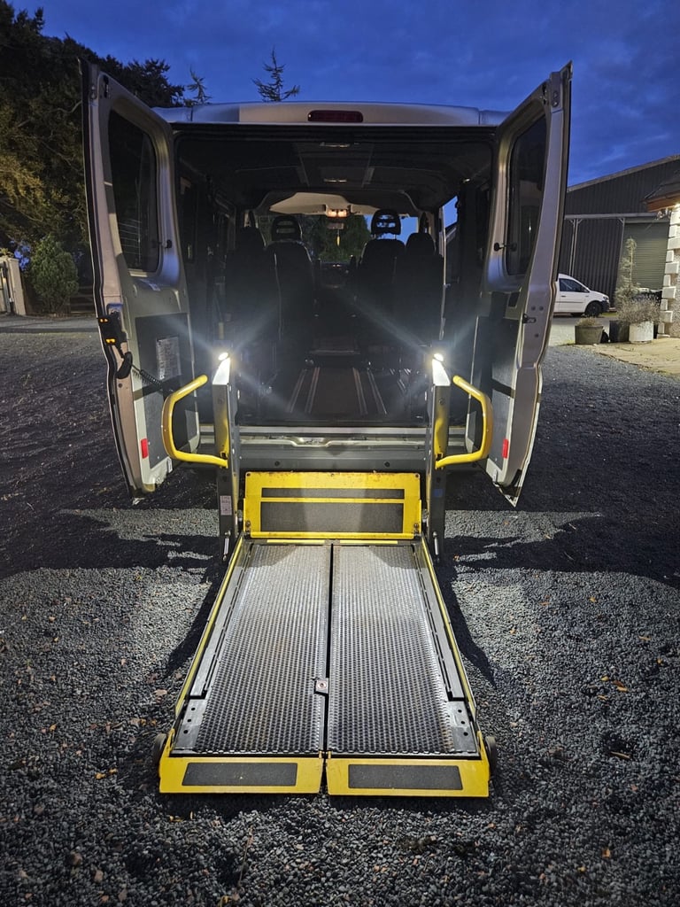 Peugeot boxer wheelchair Accesible vehicle  17 plate 