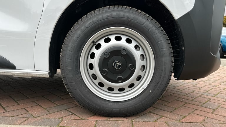 2024 Citroen Dispatch 1.5 BlueHDi Enterprise M Panel Van 6dr Diesel Manual MWB Euro 6 (s/s) (120 ...