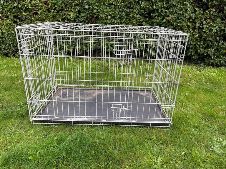 Medium Dog Crate