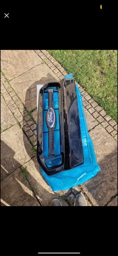 Ford Ranger Genuine Front Grill. 